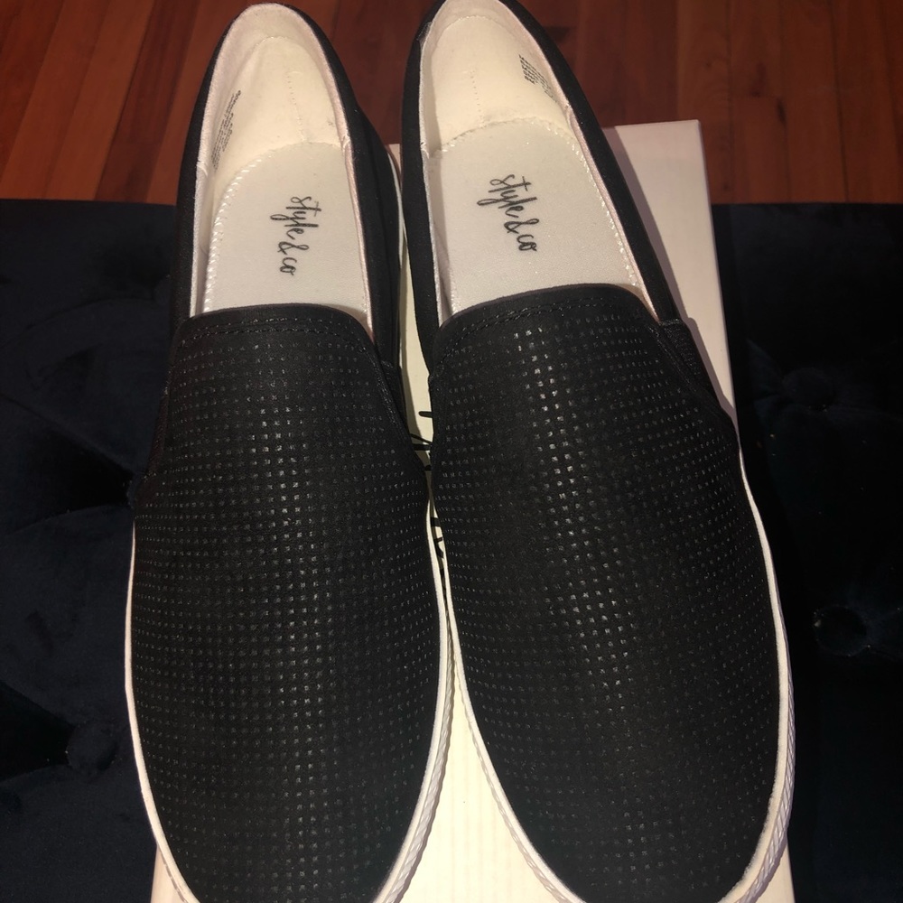 Style & Co Slip-on sneakers